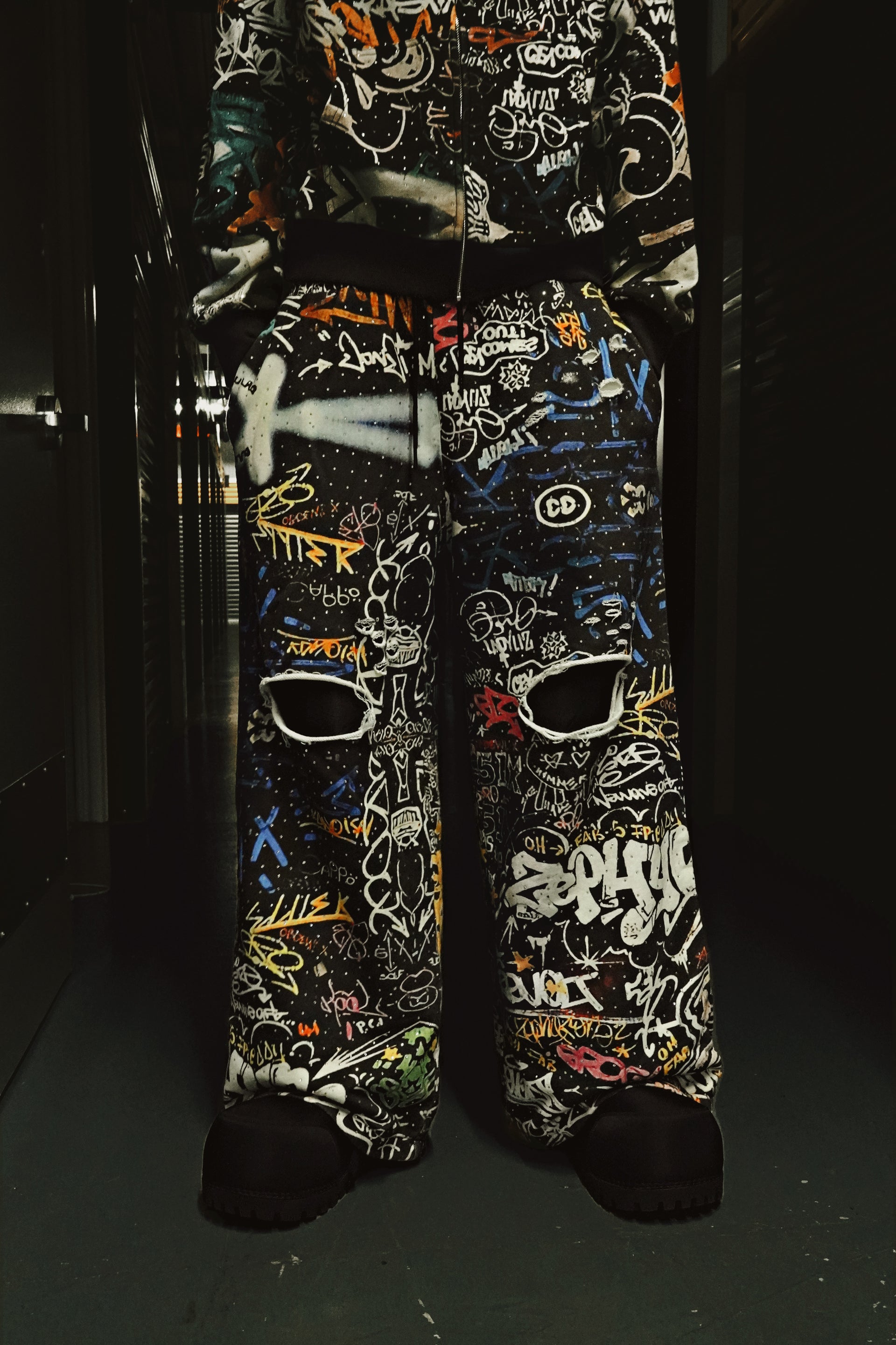 GRAFFITI RHINESTONE SWEATPANTS